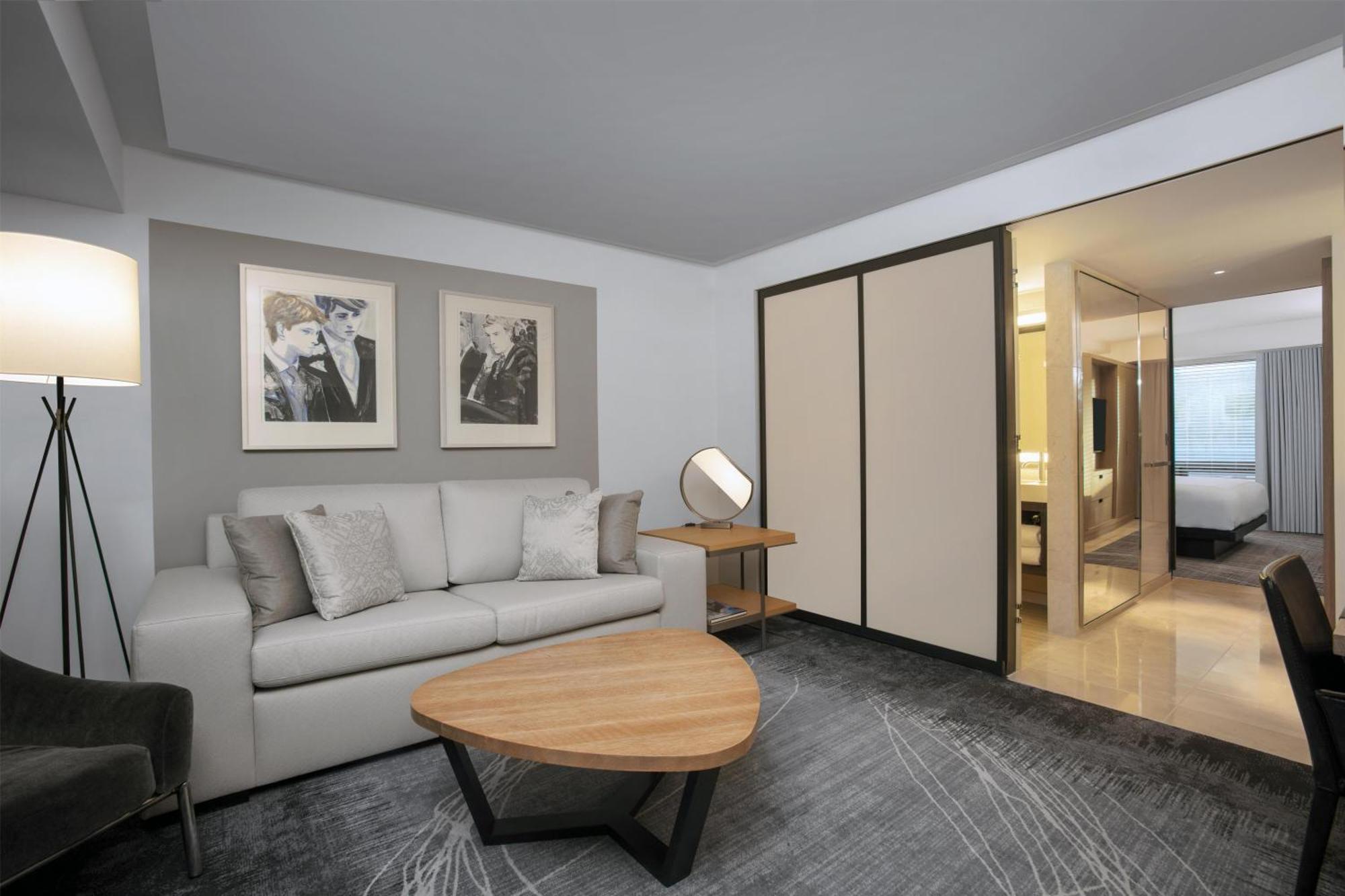 King-suite med udsigt over floden